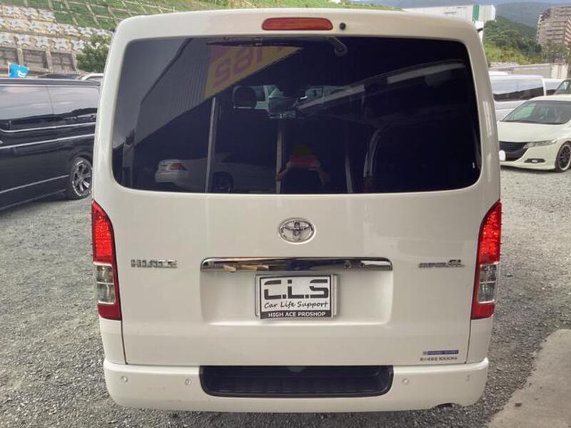 HIACE VAN