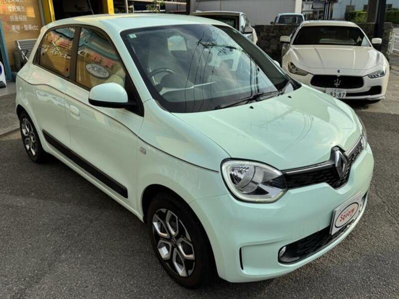 TWINGO