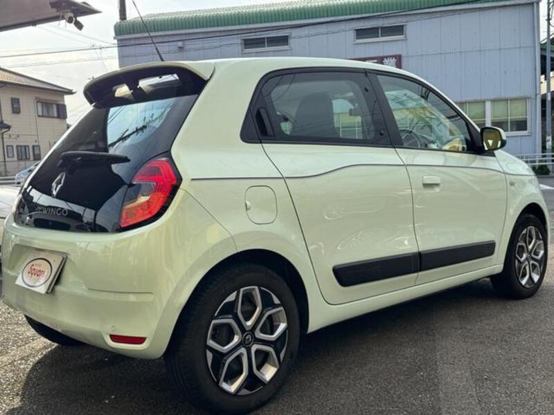 TWINGO