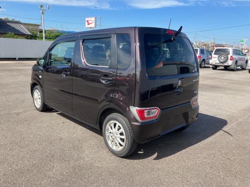 WAGON R