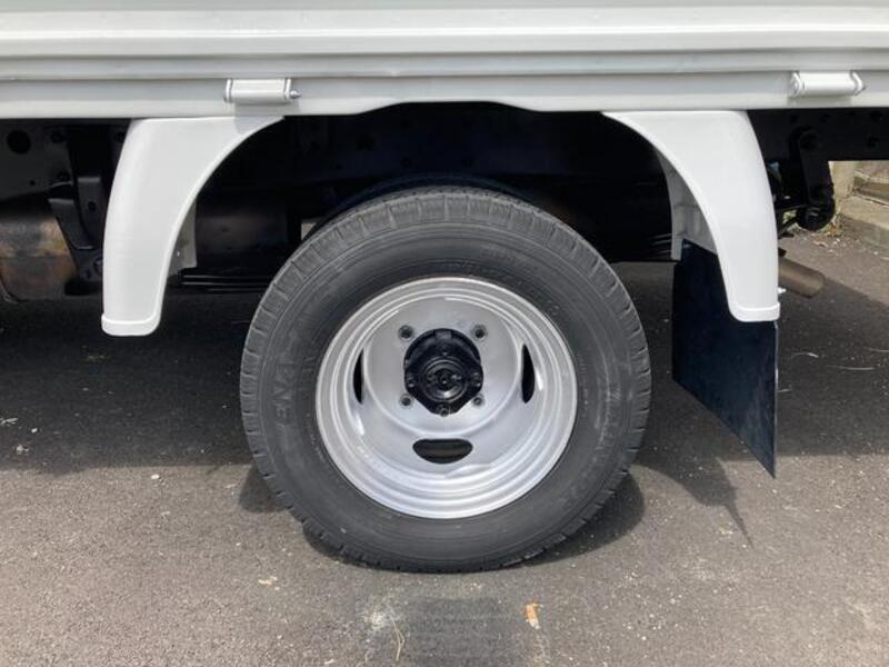 BONGO TRUCK