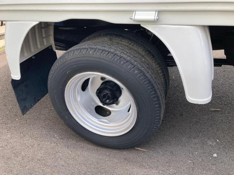 BONGO TRUCK