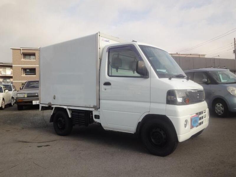 MINICAB TRUCK