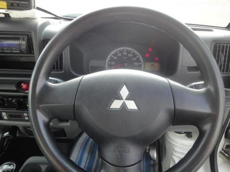 MINICAB TRUCK