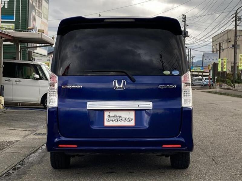 STEPWAGON SPADA