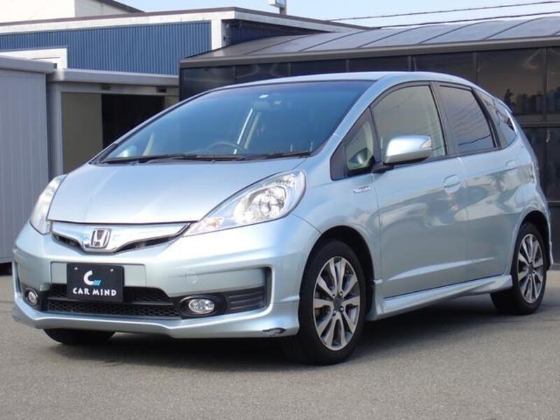FIT HYBRID