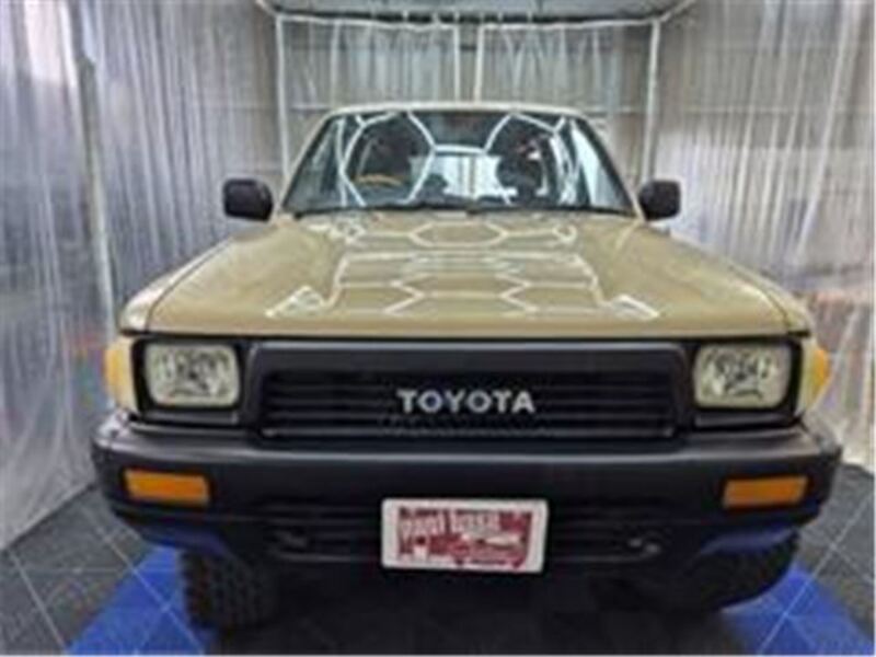 HILUX SURF
