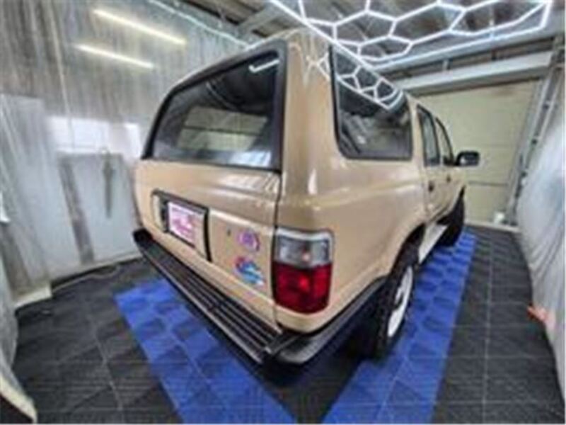 HILUX SURF
