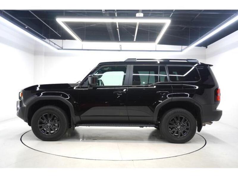 LAND CRUISER 250
