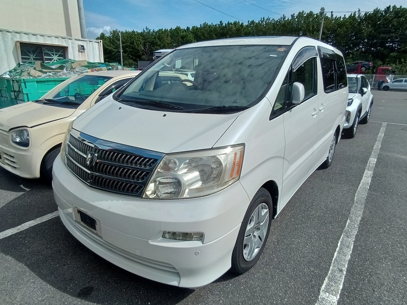 TOYOTA ALPHARD