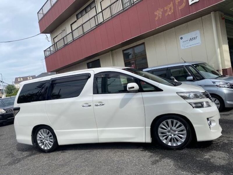 VELLFIRE