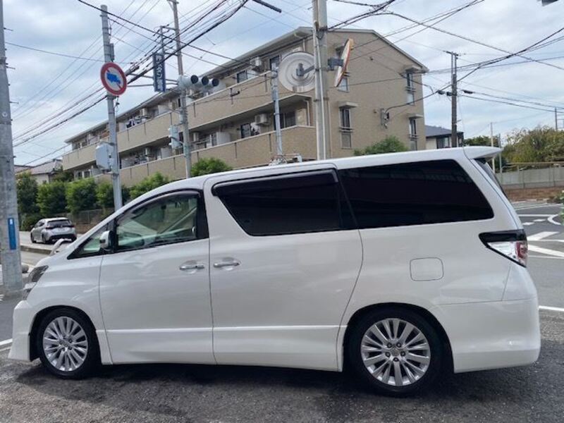 VELLFIRE