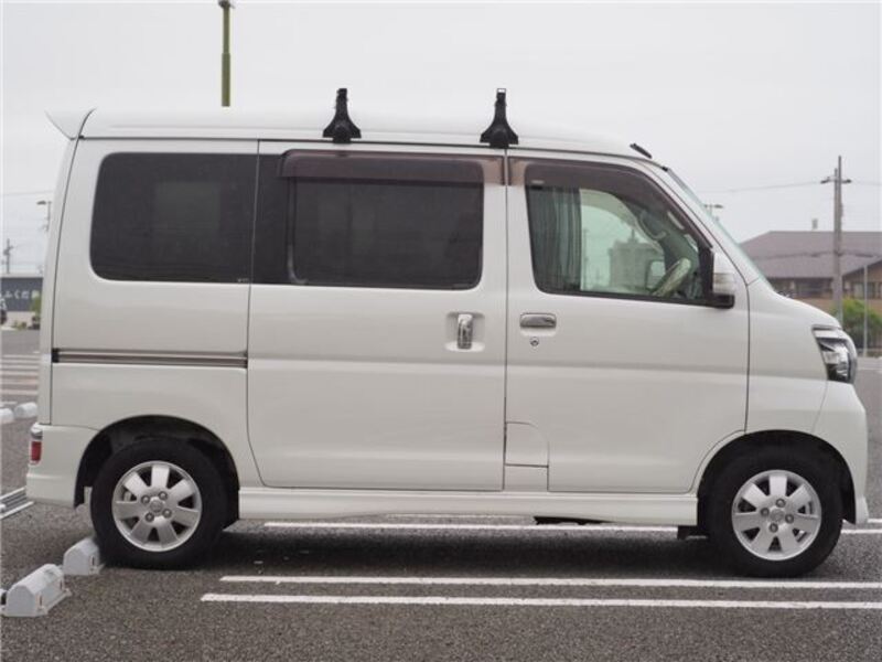 ATRAI WAGON