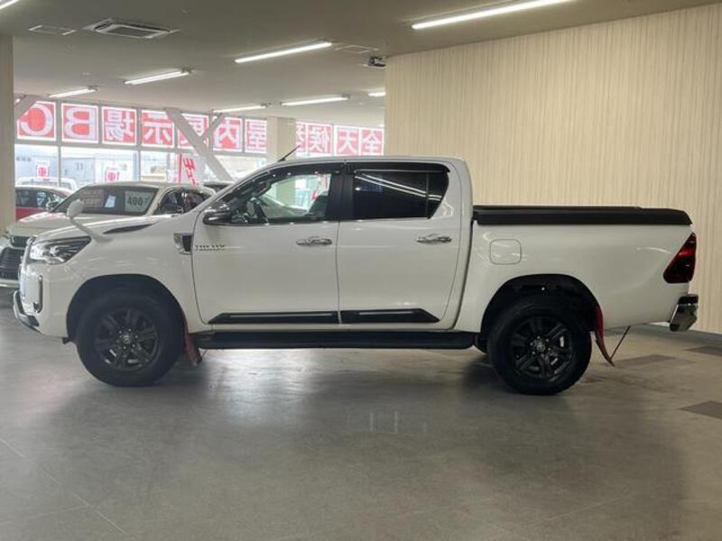 HILUX