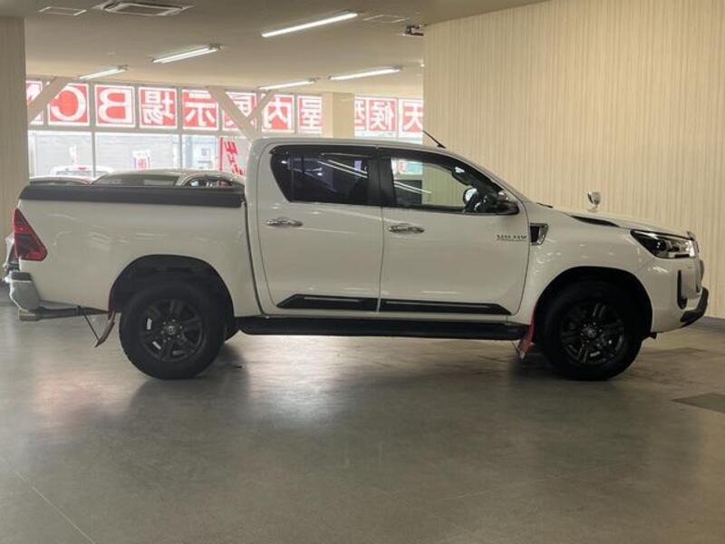 HILUX