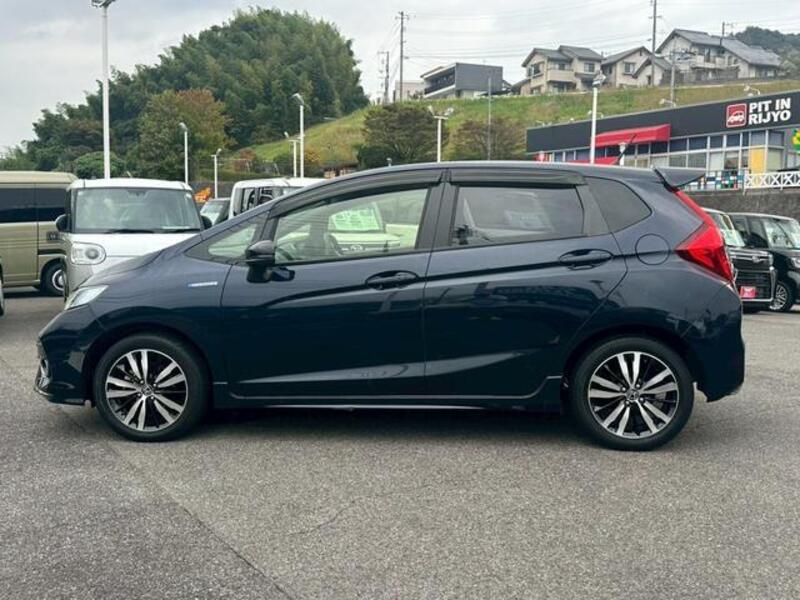 FIT HYBRID