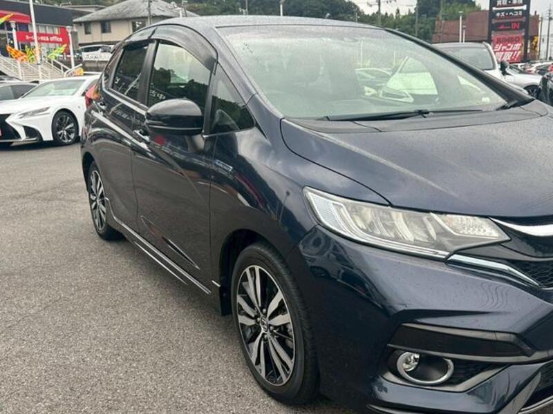 FIT HYBRID