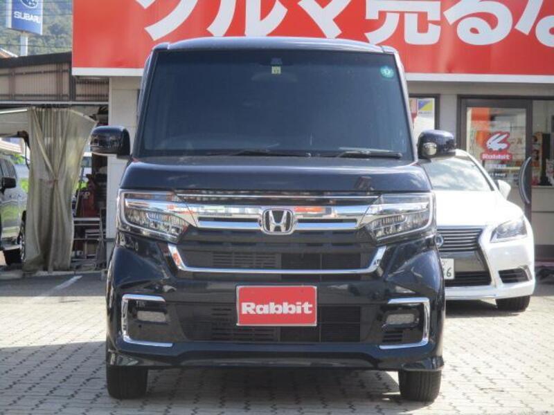 N BOX CUSTOM