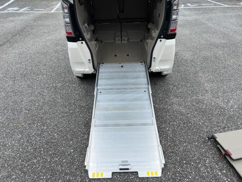 N BOX PLUS