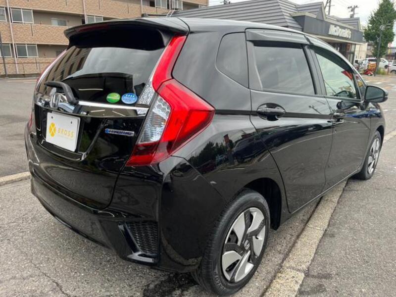 FIT HYBRID