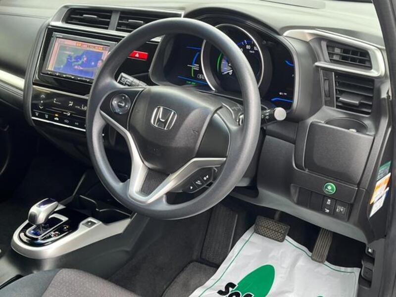 FIT HYBRID