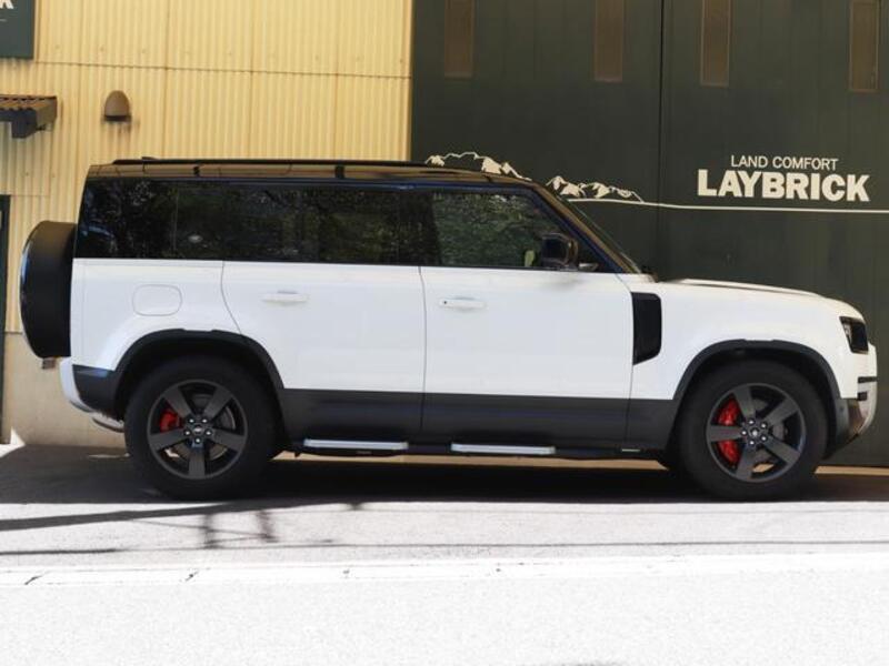 DEFENDER