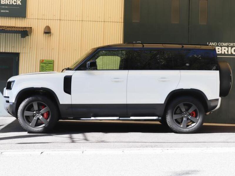 DEFENDER