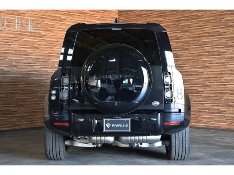 DEFENDER