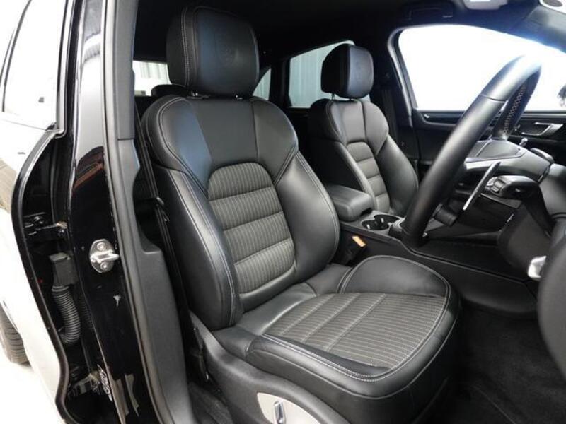 MACAN