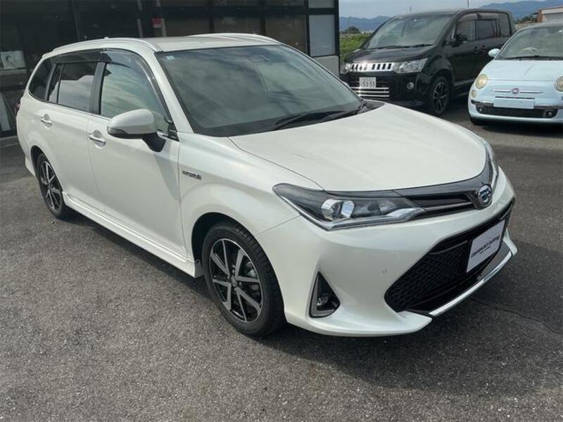 COROLLA FIELDER
