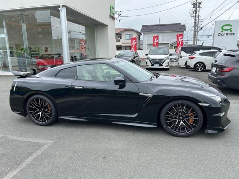 GT-R