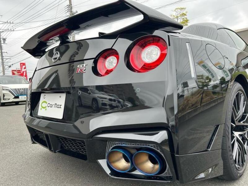 GT-R