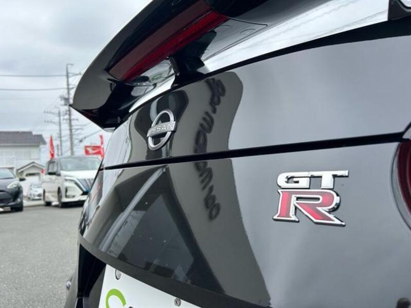 GT-R