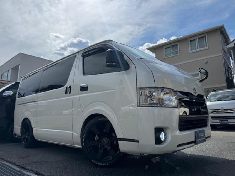 HIACE VAN