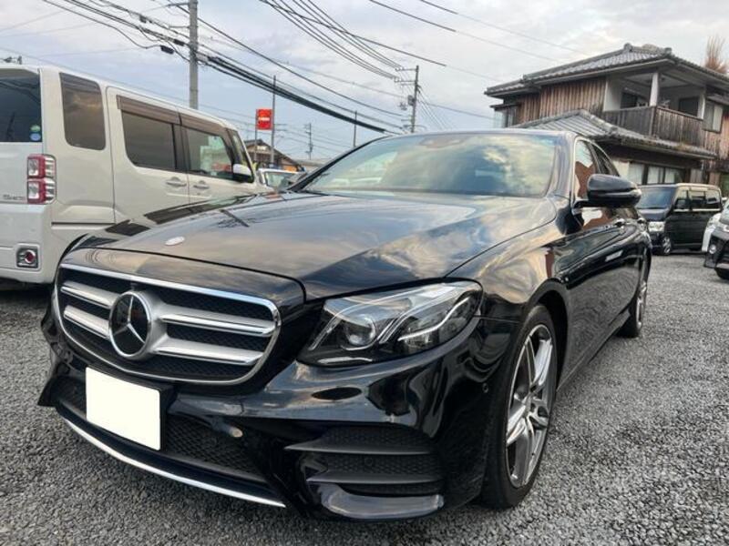 MERCEDES-BENZ E-CLASS