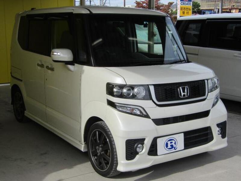 N BOX CUSTOM