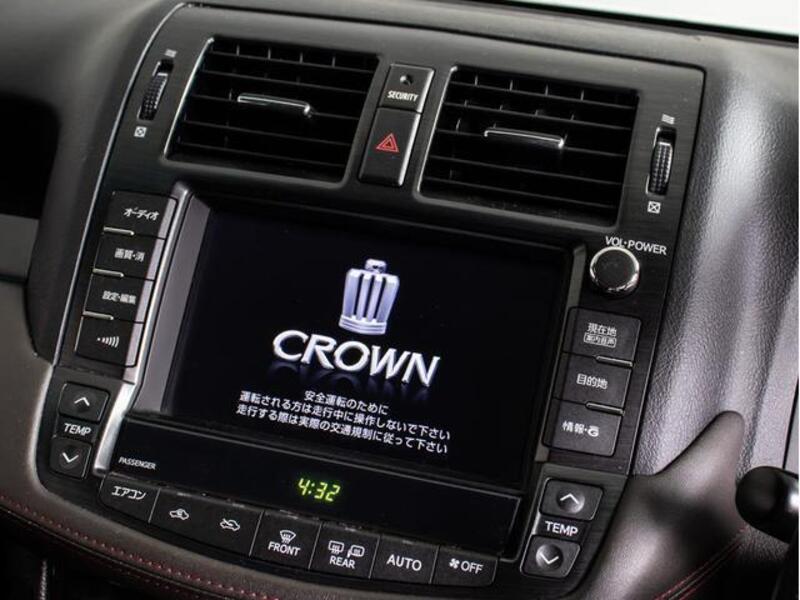 CROWN