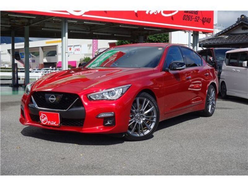 NISSAN SKYLINE