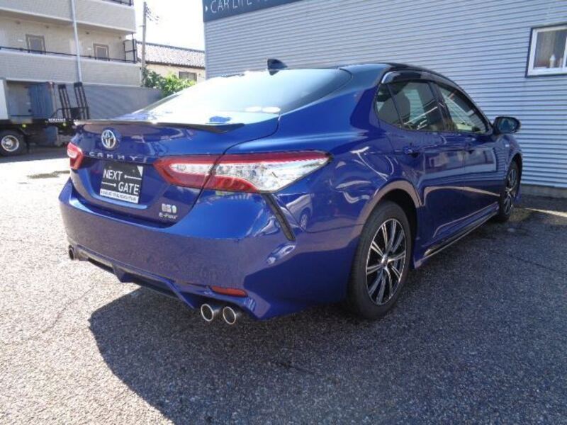 CAMRY