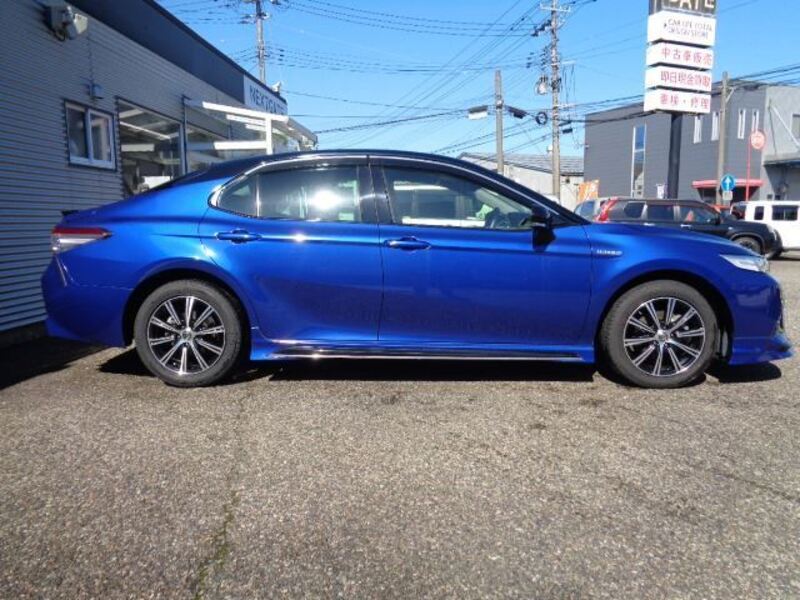 CAMRY