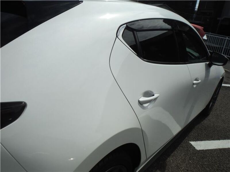 MAZDA3