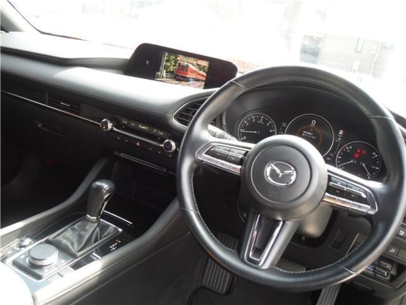 MAZDA3