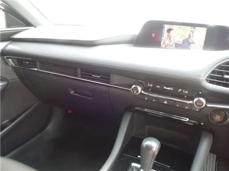 MAZDA3