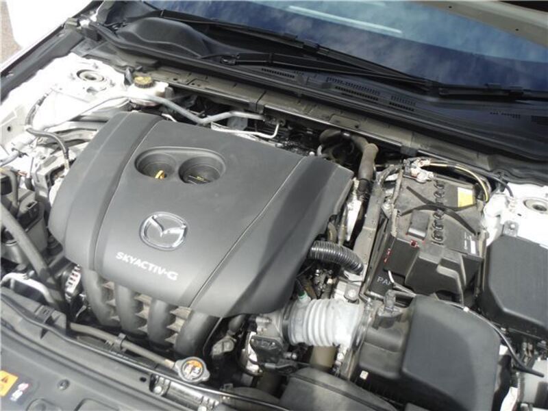 MAZDA3