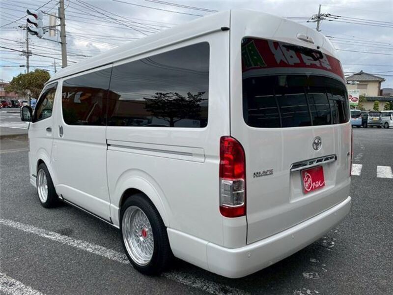 HIACE