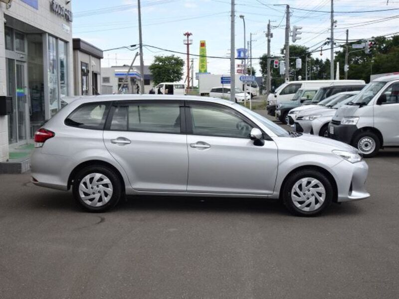 COROLLA FIELDER