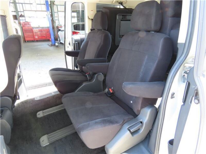 DELICA D5