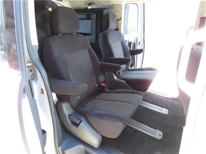DELICA D5