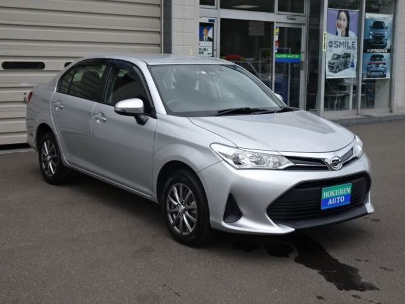 COROLLA AXIO