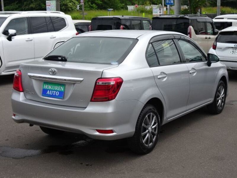 COROLLA AXIO